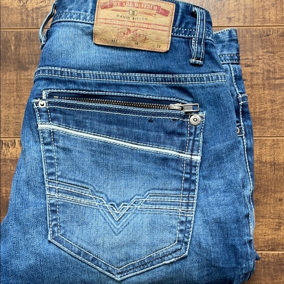 Men’s Buffalo jeans - Picture 4 of 6